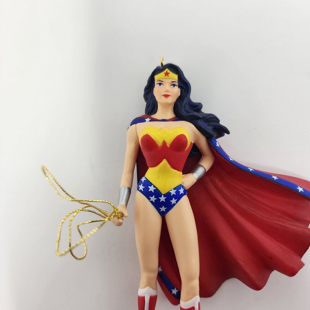 New Vtg 2009 Hallmark Keepsake Wonder Woman Christmas Tree Ornament DC Comics - Picture 9 of 11